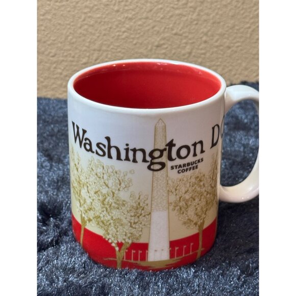 Starbucks Washington DC Collector Mug 16 Oz White & Red Ceramic 2012 Series - Picture 1 of 7